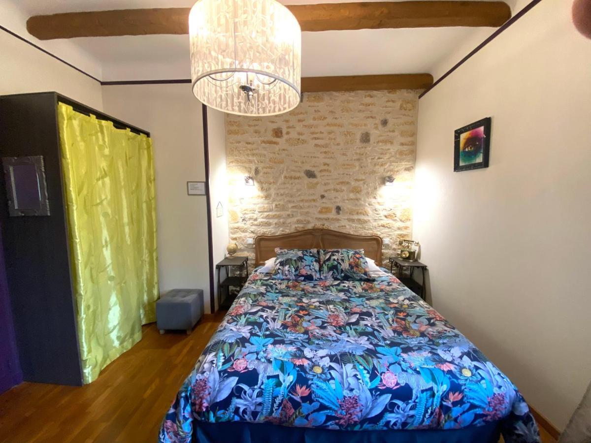 O Clair De Lune Au Coeur De Sarlat - Chambres Climatisees - Parking Prive - Piscine Chauffee - Spa Et Massages ภายนอก รูปภาพ