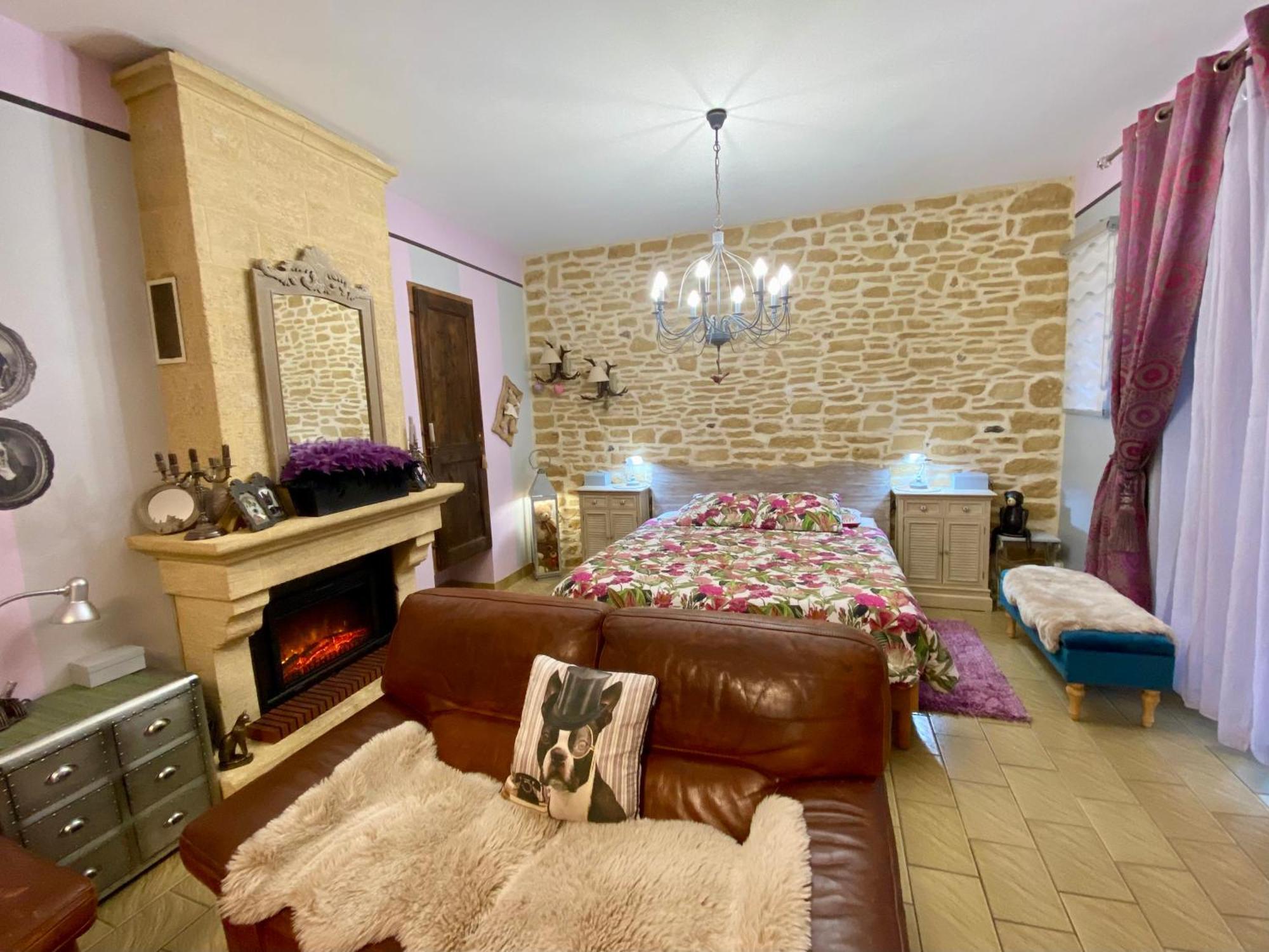 O Clair De Lune Au Coeur De Sarlat - Chambres Climatisees - Parking Prive - Piscine Chauffee - Spa Et Massages ภายนอก รูปภาพ