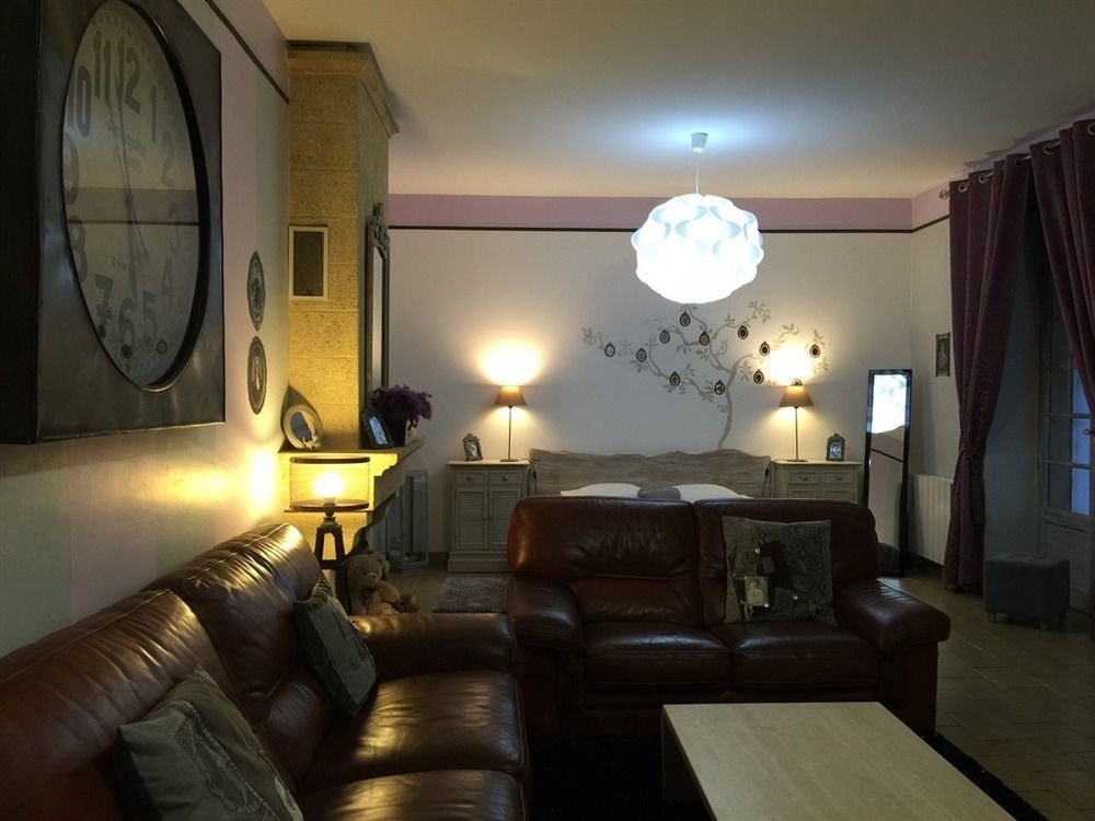 O Clair De Lune Au Coeur De Sarlat - Chambres Climatisees - Parking Prive - Piscine Chauffee - Spa Et Massages ภายนอก รูปภาพ