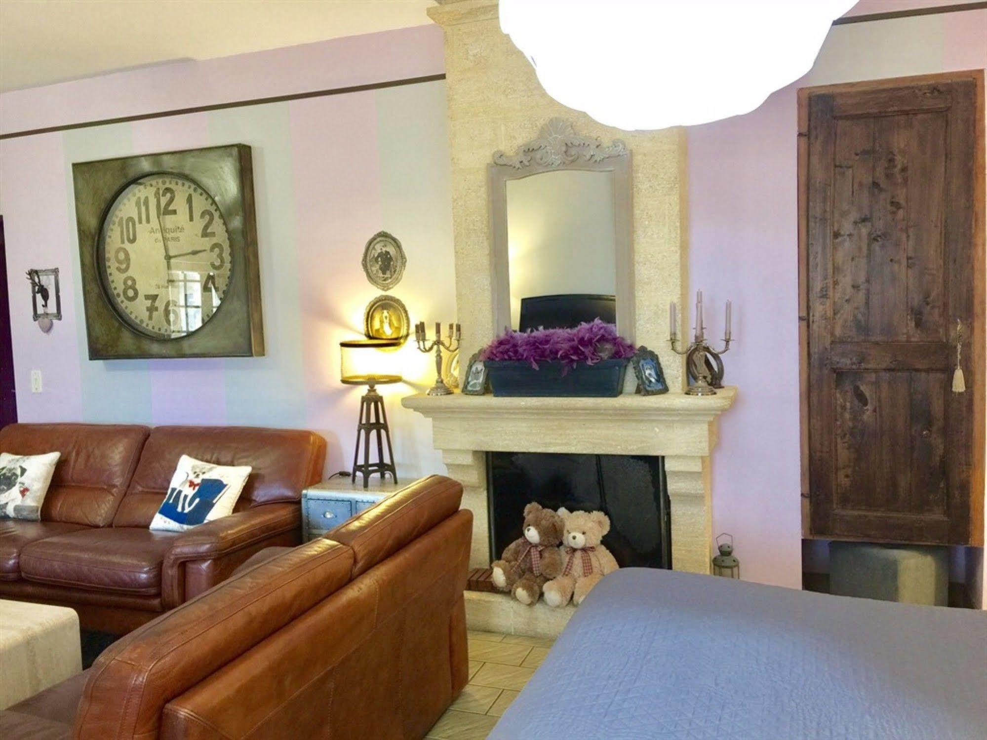O Clair De Lune Au Coeur De Sarlat - Chambres Climatisees - Parking Prive - Piscine Chauffee - Spa Et Massages ภายนอก รูปภาพ