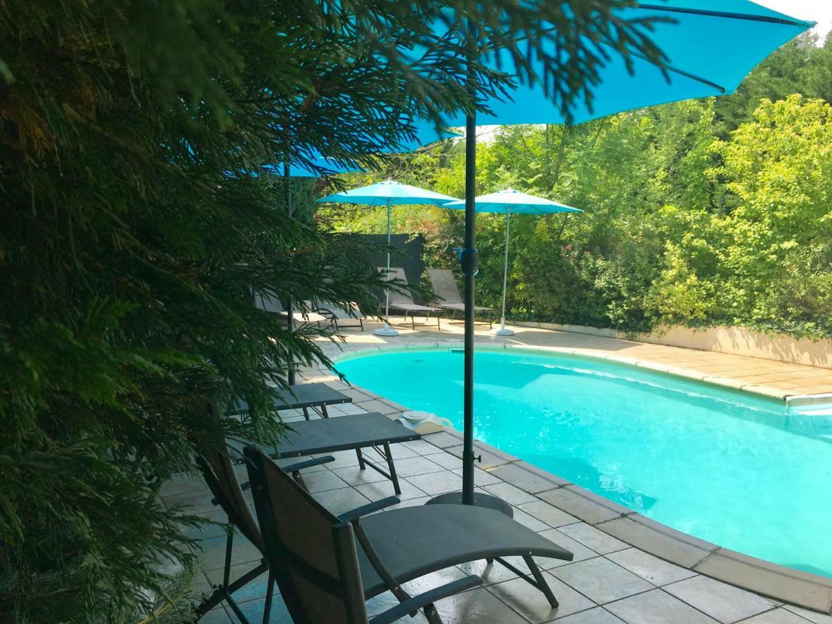O Clair De Lune Au Coeur De Sarlat - Chambres Climatisees - Parking Prive - Piscine Chauffee - Spa Et Massages ภายนอก รูปภาพ